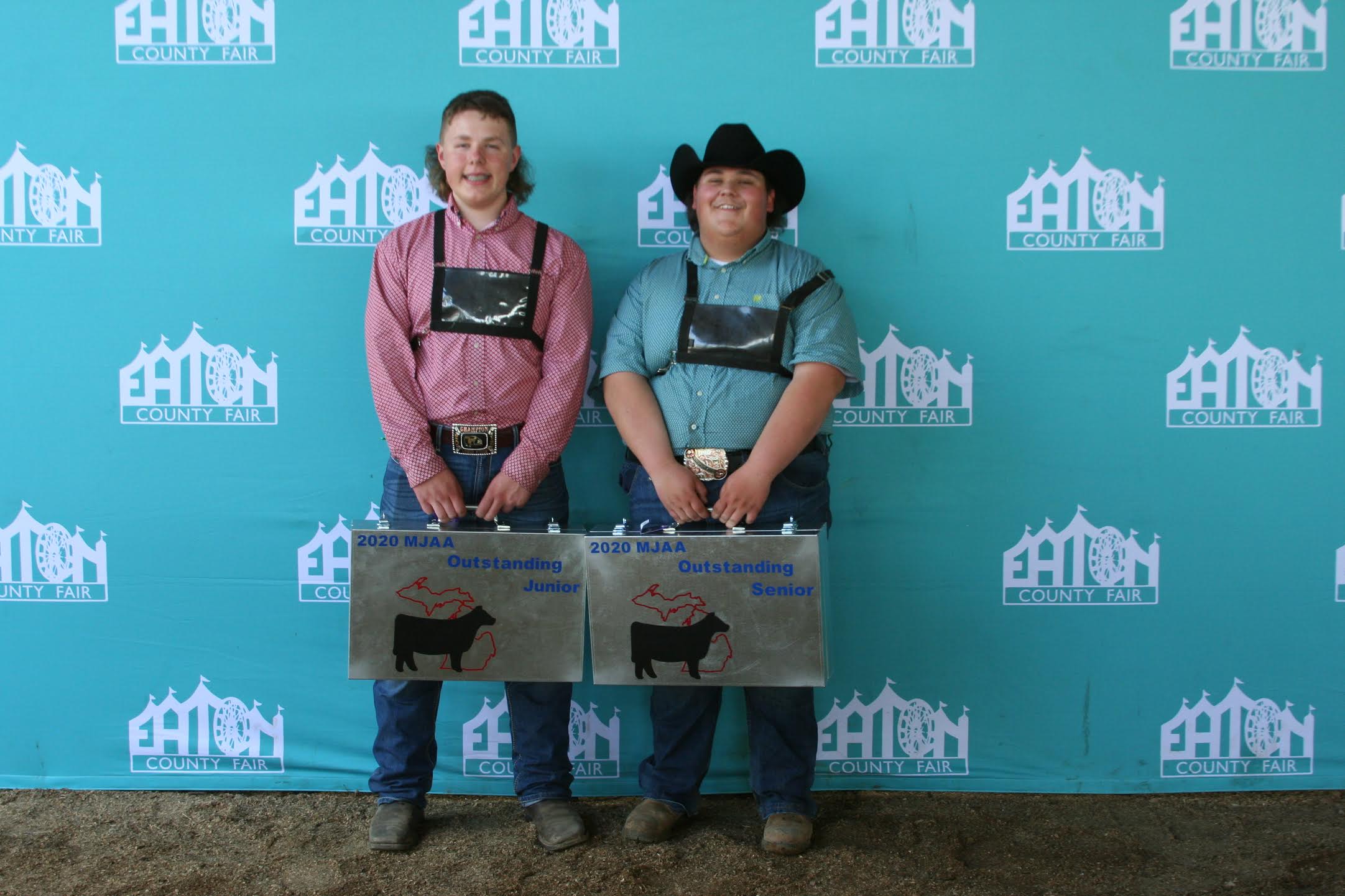 2020 Outstanding Jr and Sr Member Award